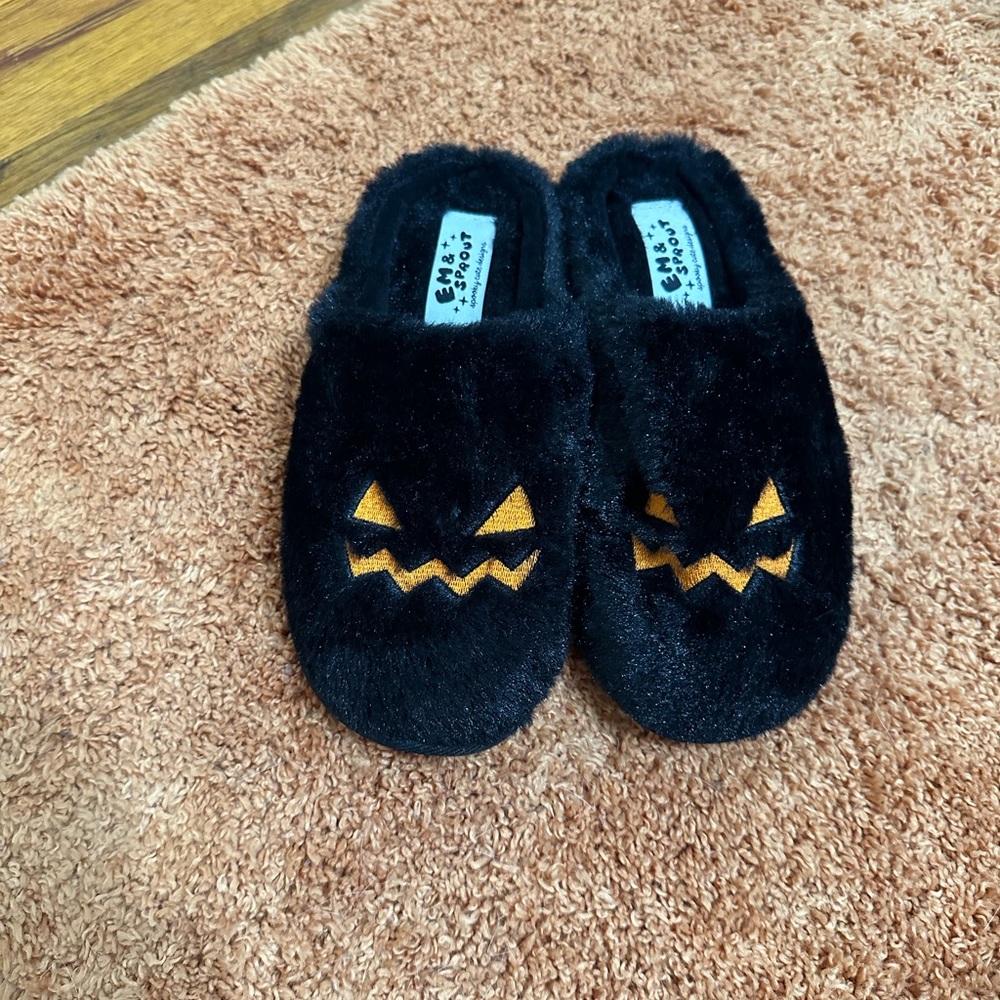 Pumpkin Slippers